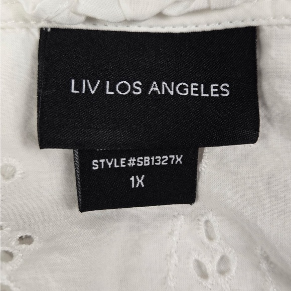 Liv Los Angeles Elegant White Eyelet Blouse for Women💕 - Picture 3 of 4